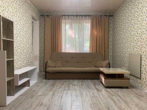 Продажа 1-ой квартиры на м-не Восточный-2 Кривий Ріг