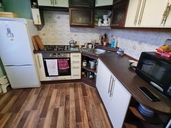 Продам 2 кімнатну  квартиру на Молодіжному. 24700 Кременчук