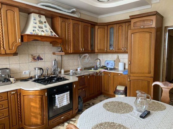 Простора квартира в центрі міста на Береговій Ивано-Франковск