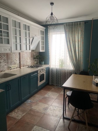 Продам квартиру 3 кімнати Відродження.Власник - фото 1