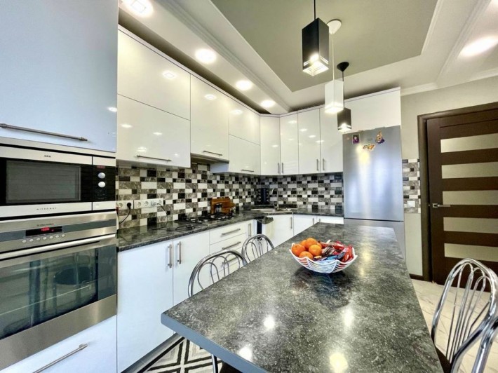 Продаж затишної 3кім квартири - фото 1