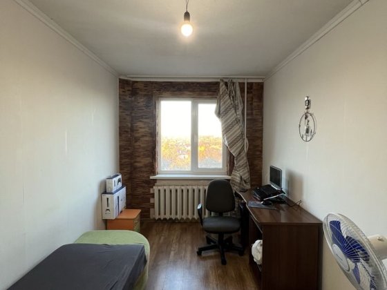 Продаж 3к Купріна поряд Кривбасівська Ц-м район, площа Визвол Кривой Рог