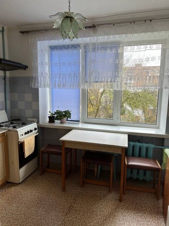 Продам 2-х кімнатну квартиру у Луцьку (від власника) - фото 1