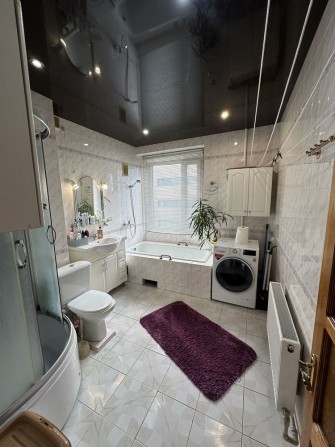 Продаж 4х кімн.квартиру вул.Соборна (район ТЦ МЕГА) - фото 1