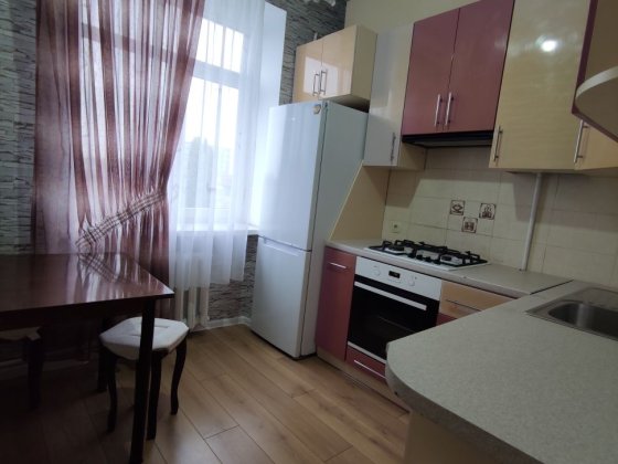 Продам 2-кімн квартиру в центрі Кременчуг