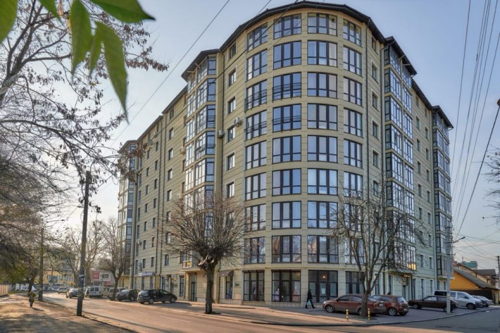 Центр 2кім 60м2 ремонт меблі техніка вул Довга поруч Озеро та річка - фото 1