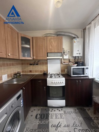 3-кімнатна квартира з ремонтом в районі Відродження! - фото 1