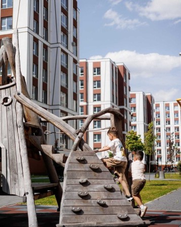 3-кімнатна у ЖК по вул.Коновальця, 10 хв до Центру! - фото 1