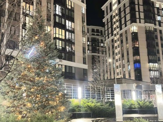 Продам 1к. 40м2-  Центральний 2 Ирпень