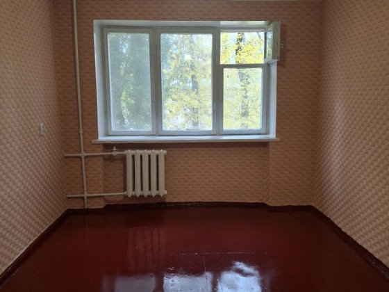 Продам малосемейку.Аврора Кременчуг