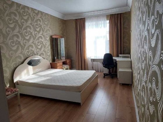 *Продається 2-к квартира в центрі! Кременчуг