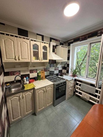 Продаж 4х-кімн. 5/5 пов. р-н Молодіжний вул.В.Великого буд.2 - фото 1