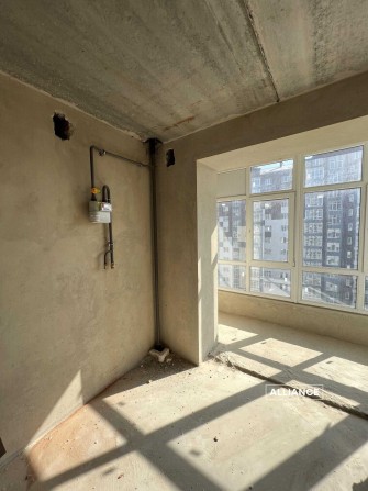 Здана 2х кімнатна квартира,з усіма комунікаціями,центр міста - фото 1