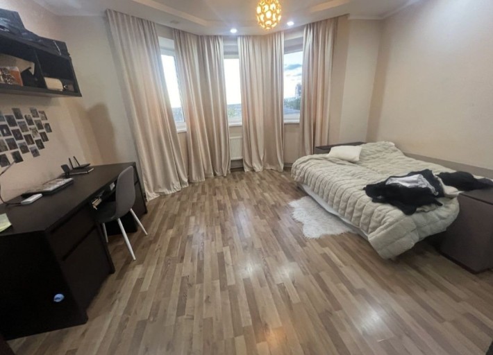 Продам квартиру в центрі міста - фото 1