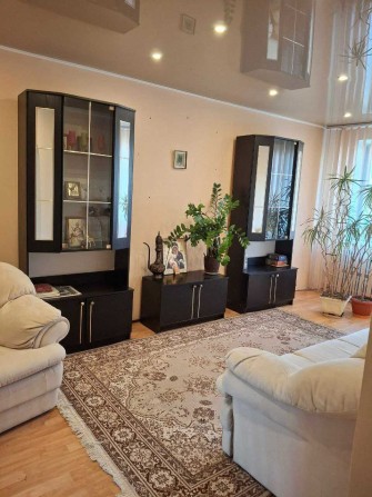 Продается 4 комнатная квартира по ул. Спасская  Саксаг. р-н Кривой рог - фото 1