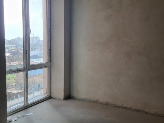 Продаж квартири в новому ЖК, готова до ремонту Ивано-Франковск