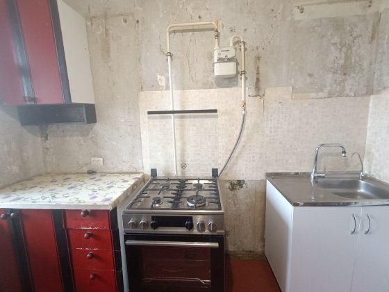 Продам 4-х ком.кв в Центре города на Вечернем Бульваре ул. Корнейчука Кривой Рог