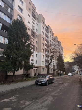 Трикімнатна квартира з автономним опаленням - фото 1