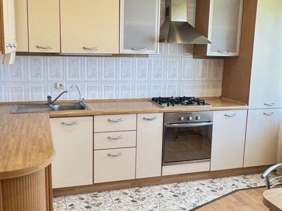 Продаж 2-кімнатної квартири в центрі міста Луцк