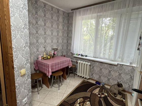 Продам 1 кімнату квартиру Кривий Ріг