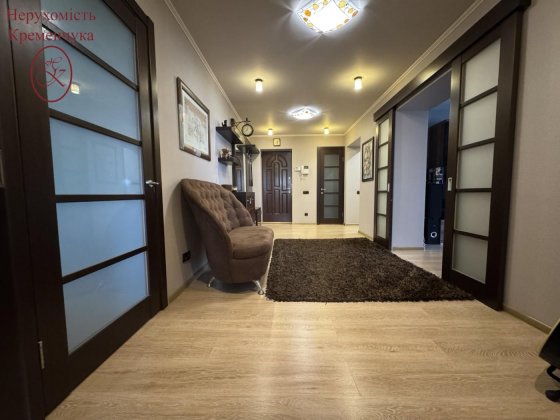 Продаж 3-х кімнатноі квартири комфорт-класу - простір, зручність. Кременчуг