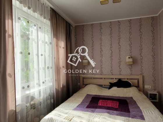 Продаж 3-кімнатної квартири по вул. Харитонова Кривой Рог