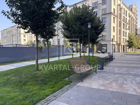 Однокімнатна з великою кухнею. Район Академії. Ірпінь