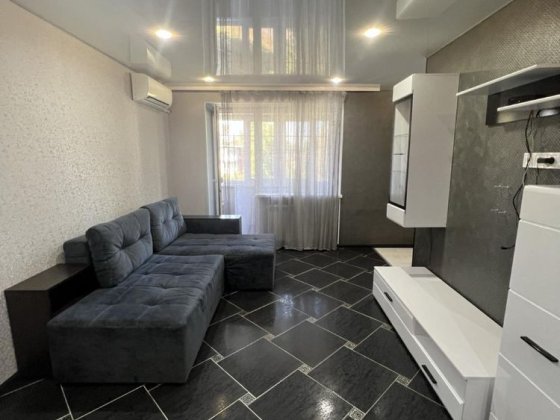 Продажа 2х ком кв, на Кольце Косиора ( ул Соборности ) Кривий Ріг