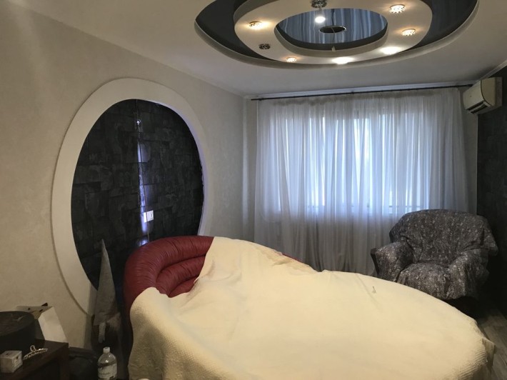 3-х ком, Восточный 2 (Східний ), ул. Лисового 8 - фото 1