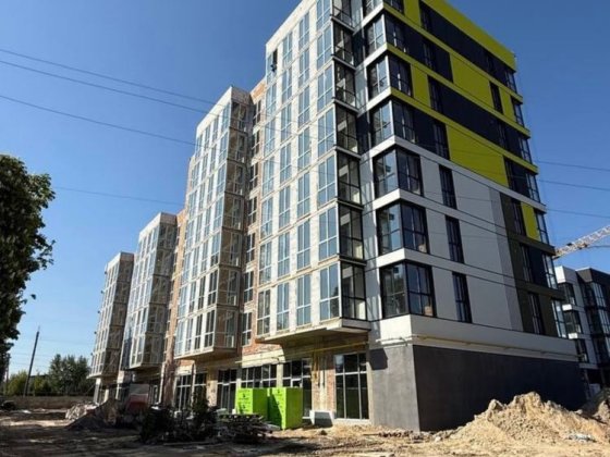 Продаж двосторонньої двокімнатної квартири Луцк