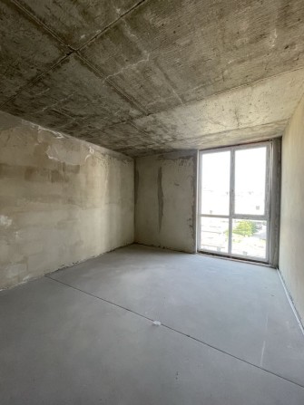 Цікава 1 кім квартира на комфортному 7 поверсі! - фото 1