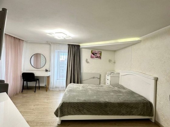 Квартира трикімнатна на вул.Зацепи Луцк