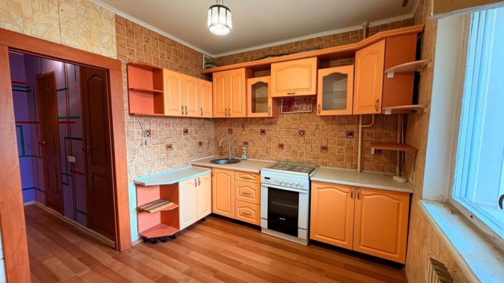 Продаж квартири 2-кімн на Східному вул. Вулиця Незалежності України - фото 1