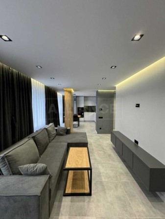 1 кімнатна квартира Дизайнерський ремонт! Центр - фото 1