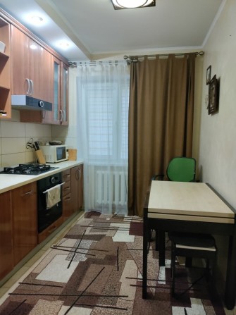 Продаж затишної 3х кімнатної квартири - фото 1