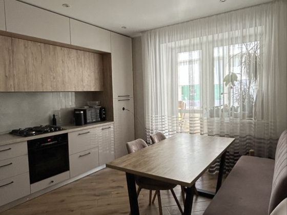 Простора 2-х кімнатна квартира у ЖК «Карамель Резіденс» Луцк