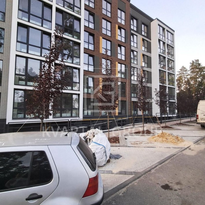 Однокімнатна без ремонту , видова квартирка Ірпінь - фото 1