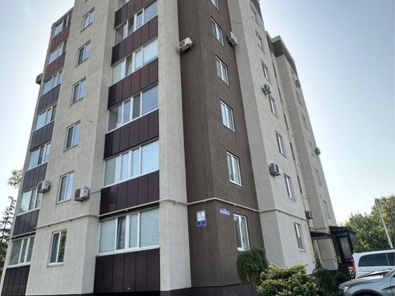 Продам 2 кімн кв, центр, парк, автономне опалення Кременчук