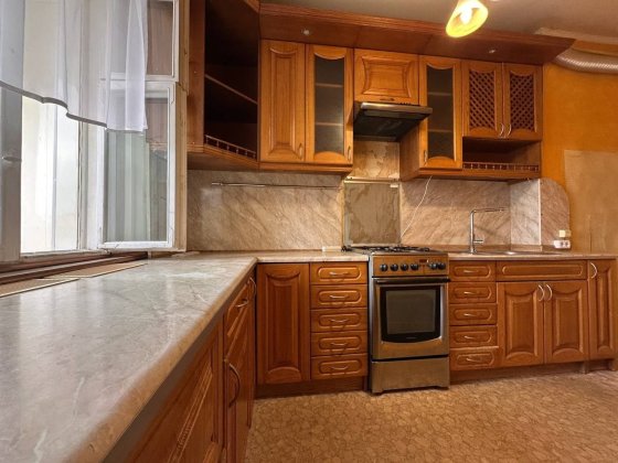 Продаж 3-кімнатної квартири | 33-й квартал Луцьк