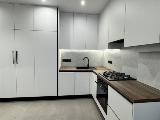 Продаж квартири з новим ремонтом та технікою в Іпрені Ірпінь