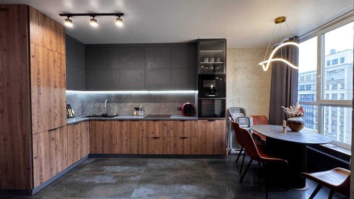 Центральний парк! 2к квартира з якісним ремонтом і меблями! - фото 1