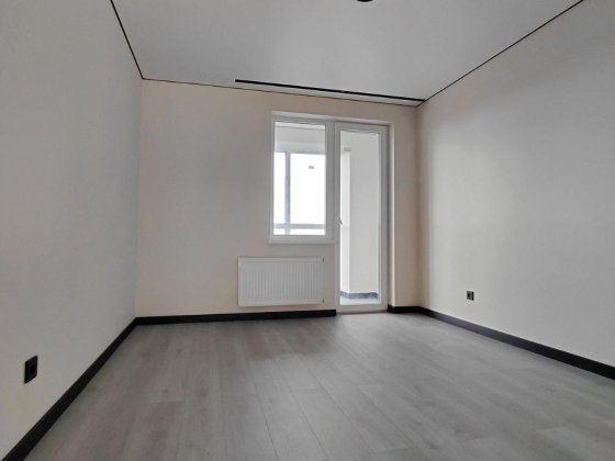 Однокімнатна з ремонтом і автономним опаленням! Луцк