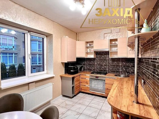 2 кімнатна Новобудова 2 поверх Луцк