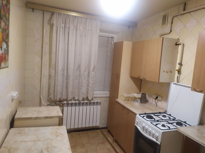 З-х комнатная на Космонавтов. Место расположения шикарное - фото 1