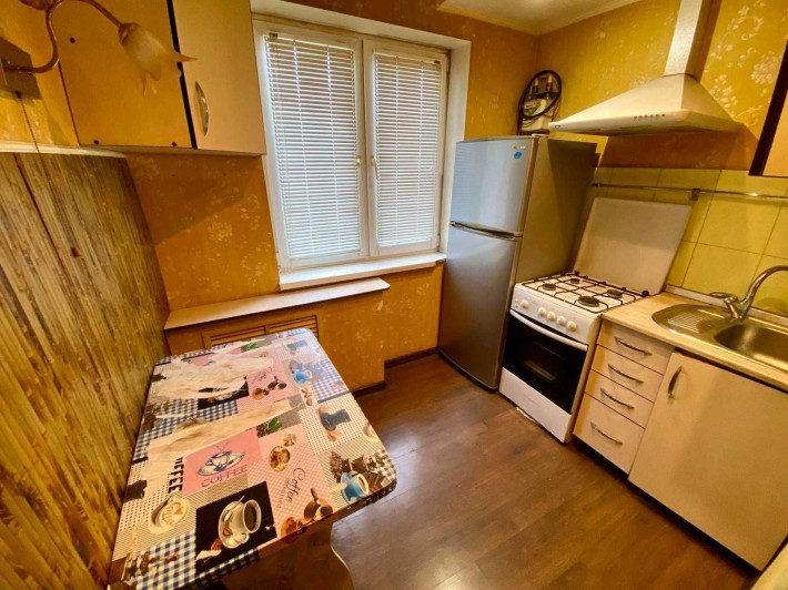 Продам 2-к квартиру 44 квартал Мусоргского (Романа Шухевича) - фото 1