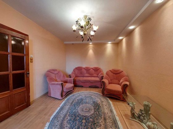 3 комн Восточный (Східний) 3, ул.Лисового Кривой Рог