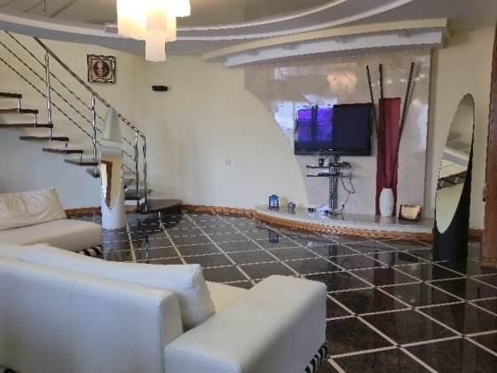 Продаж квартири дворівневої для сім'ї Луцк