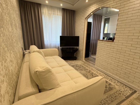 Продам 3-х комнатную квартиру на 5й Заречный Кривой Рог