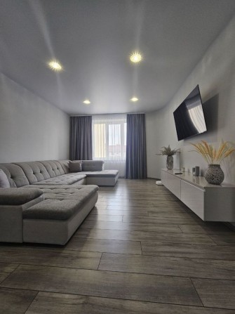 Продаж двохкімнатної квартири - фото 1