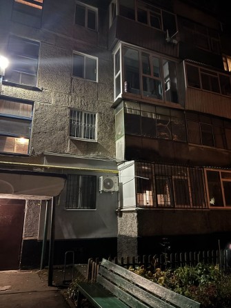 Продам 2-х кімнатну квартиру - фото 1